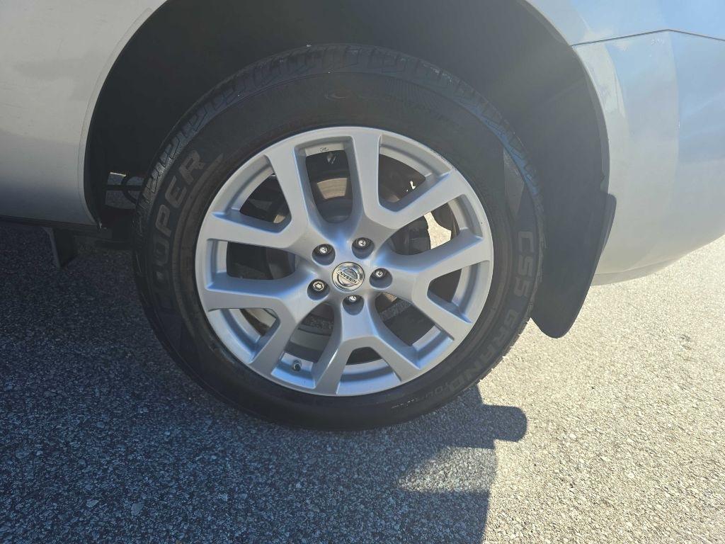 Nissan Rogue S 2WD 2012