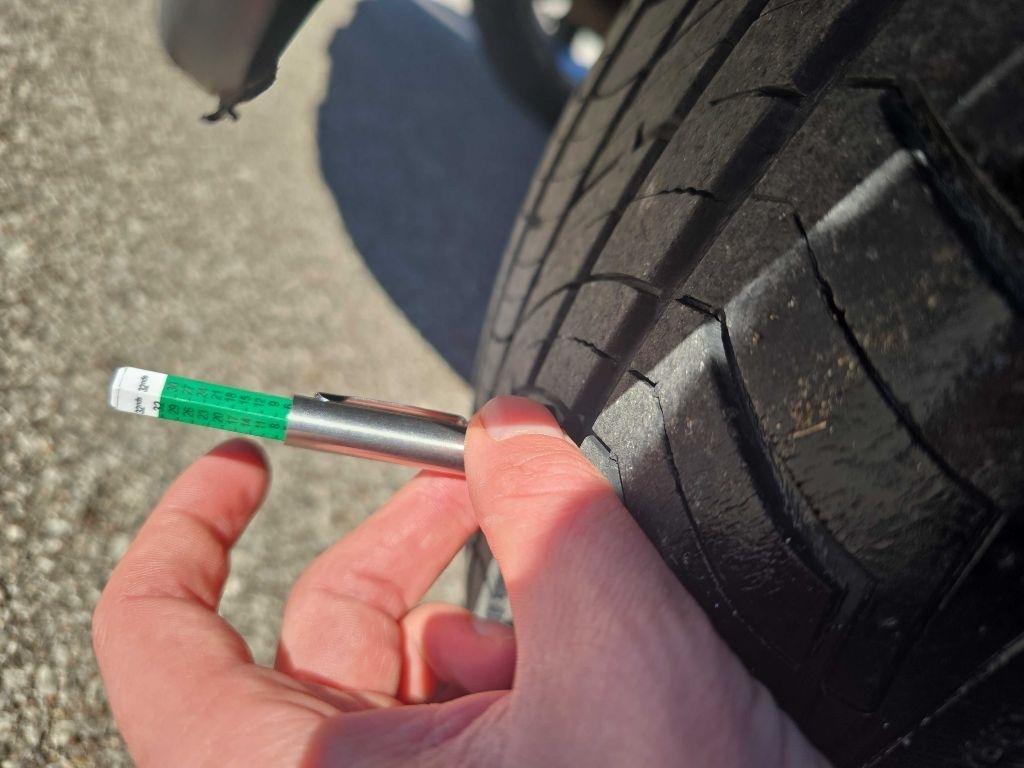 Nissan Rogue S 2WD 2012