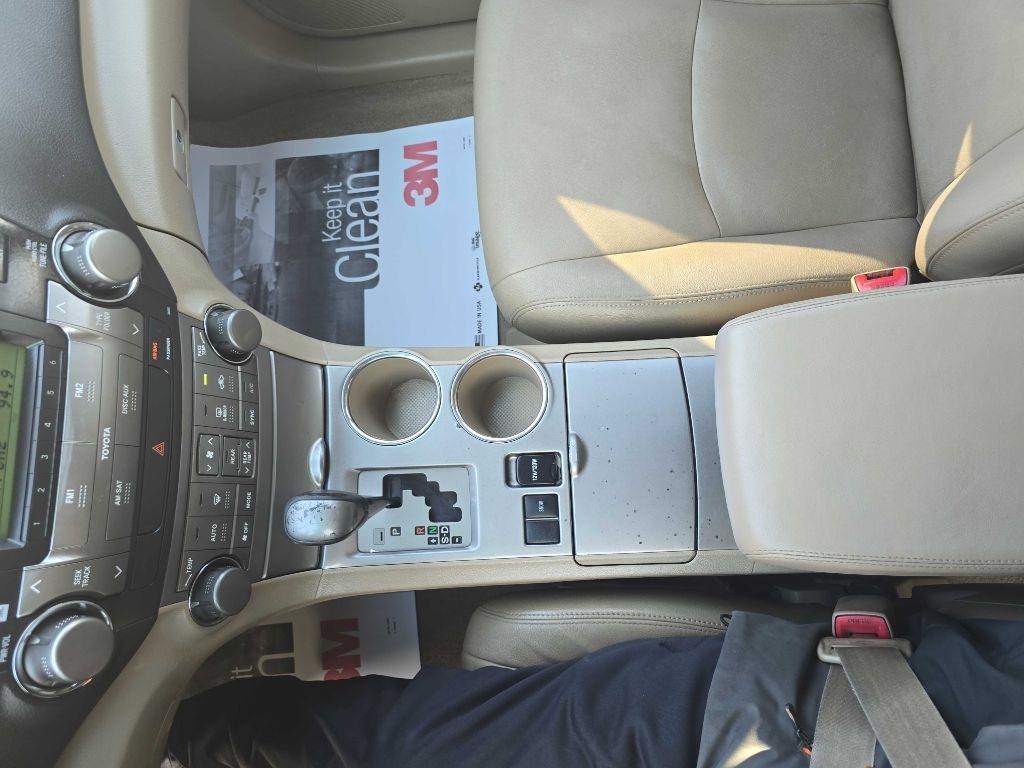 Toyota Highlander Sport 2WD 2009