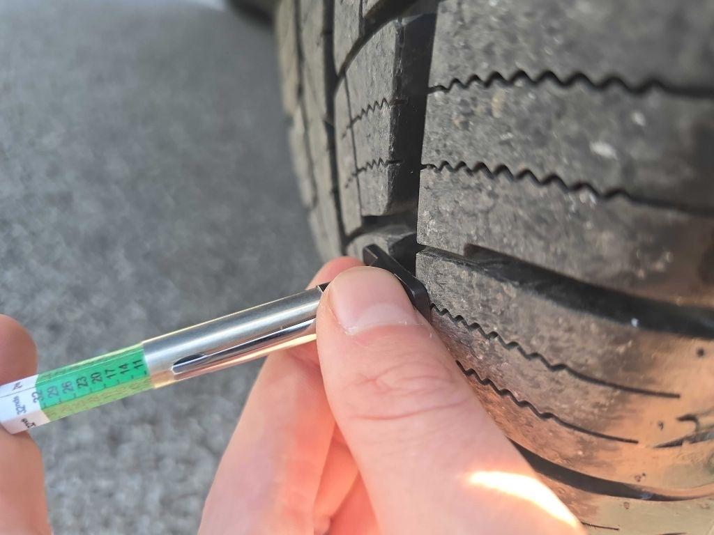 Toyota Highlander Sport 2WD 2009