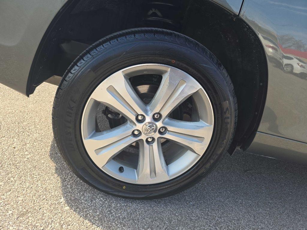 Toyota Highlander Sport 2WD 2009