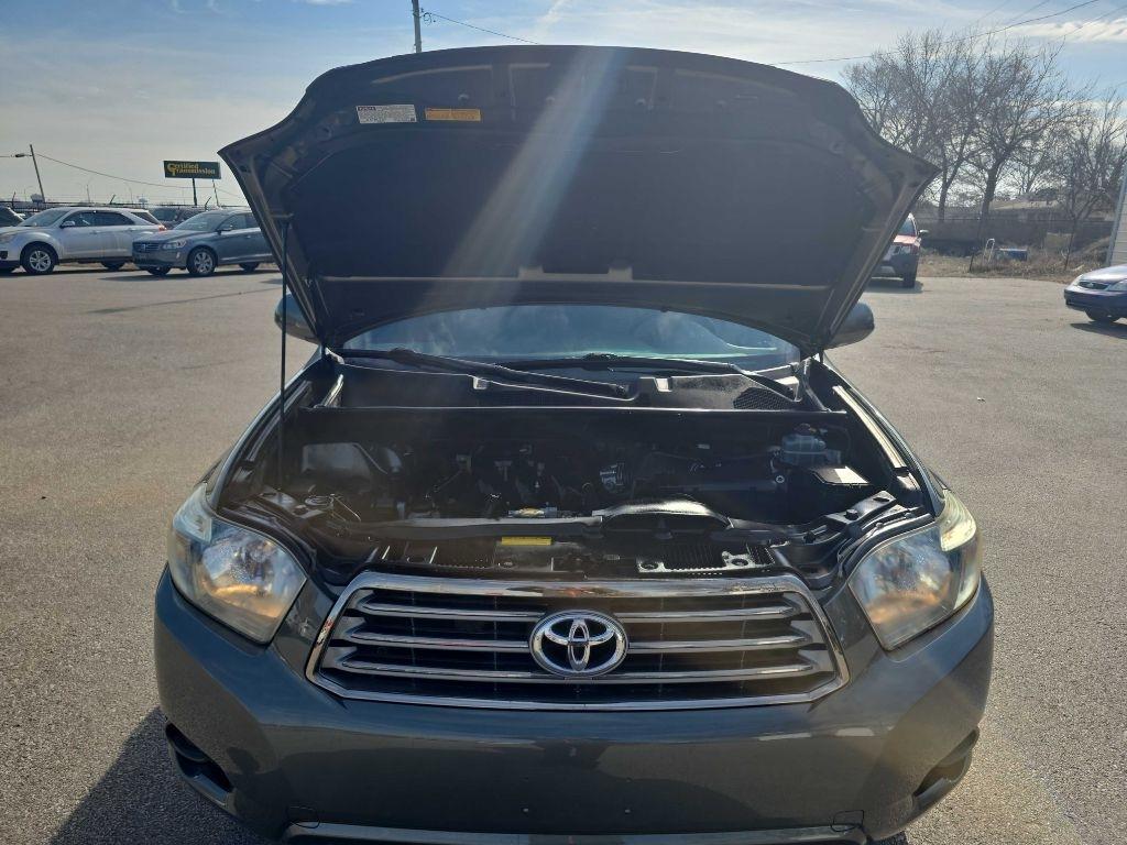 Toyota Highlander Sport 2WD 2009