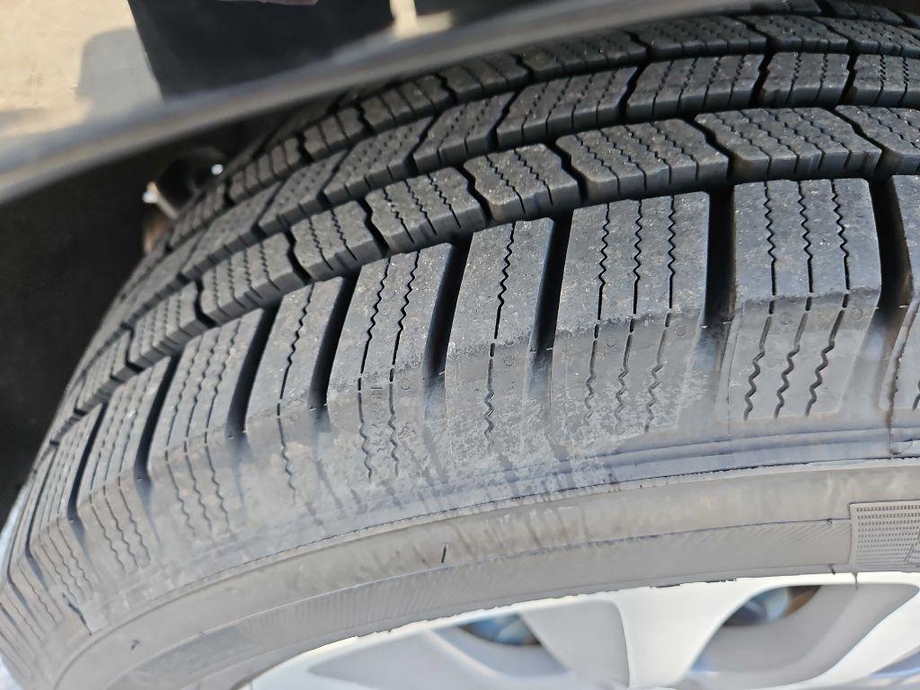 Acura MDX 9-Spd AT SH-AWD w/Tech, Entert. & AcuraWatch Plus 2016