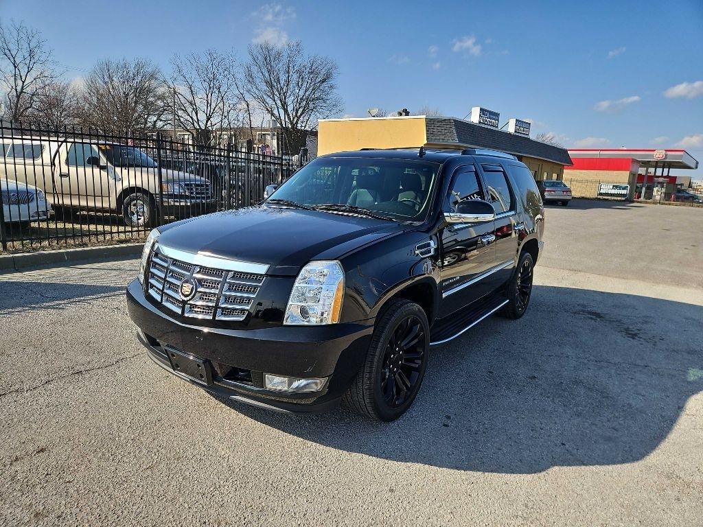 Cadillac Escalade AWD Luxury 2013