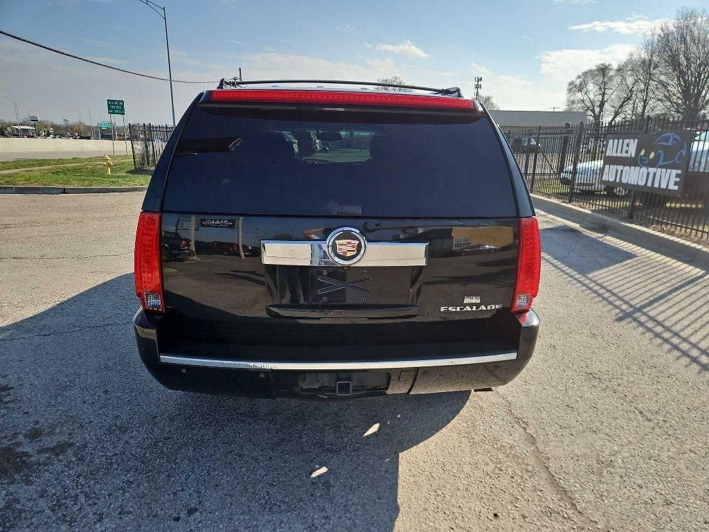 Cadillac Escalade AWD Luxury 2013