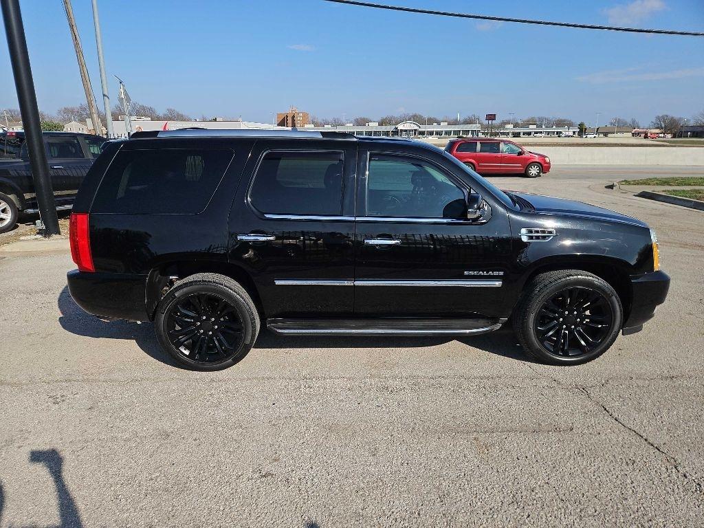 Cadillac Escalade AWD Luxury 2013