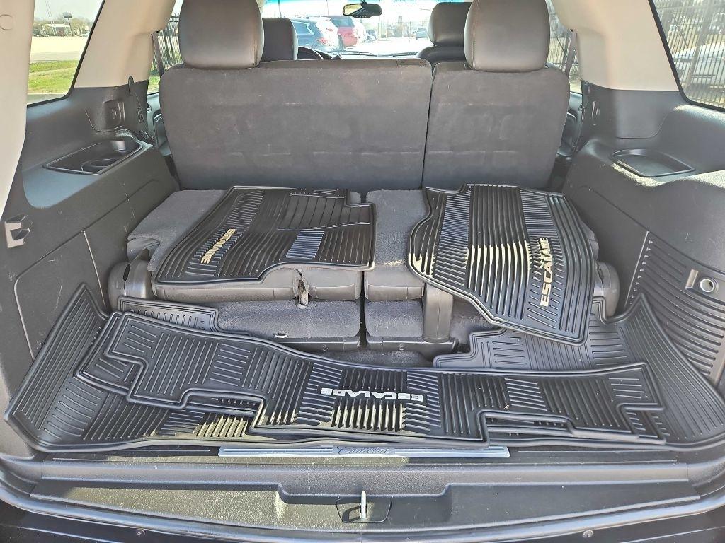 Cadillac Escalade AWD Luxury 2013