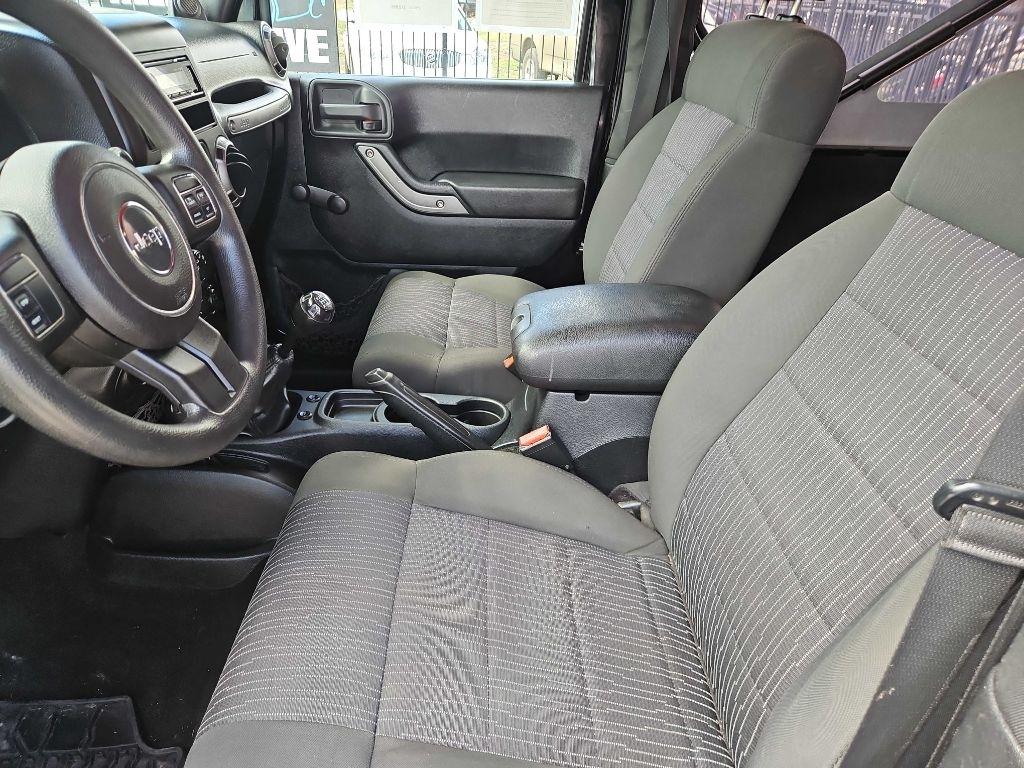 Jeep Wrangler Sport 4WD 2011