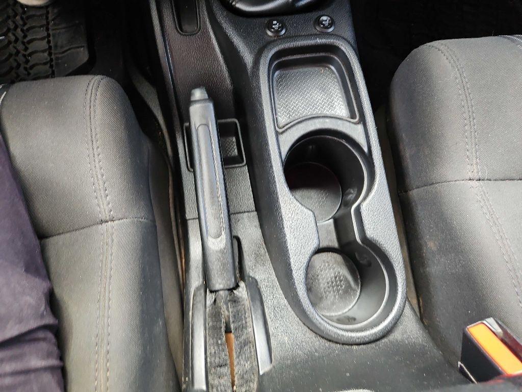 Jeep Wrangler Sport 4WD 2011