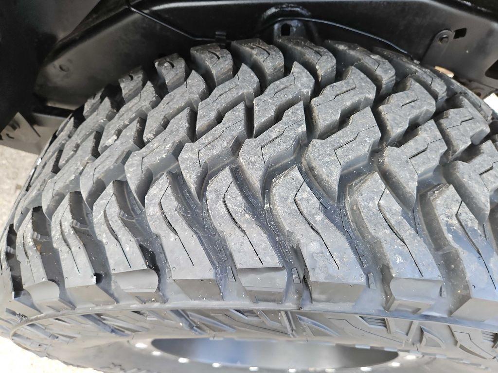 Jeep Wrangler Sport 4WD 2011