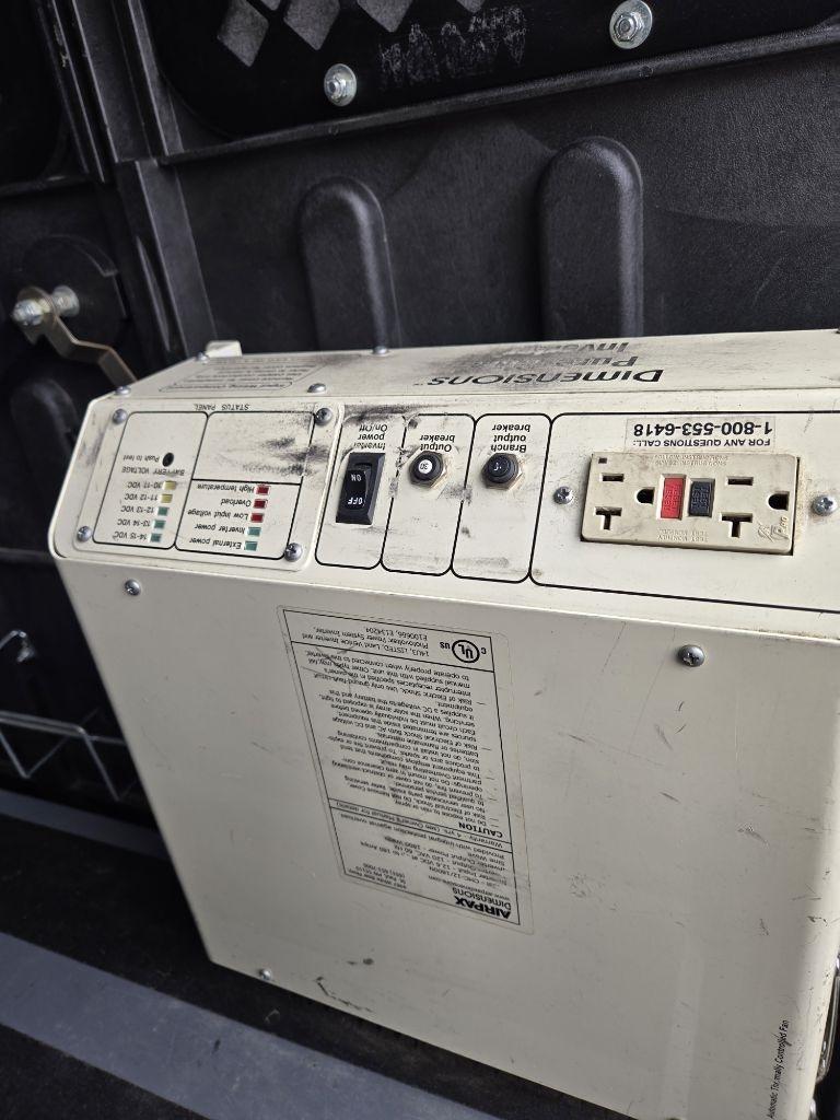 Ford Econoline E-250 2008