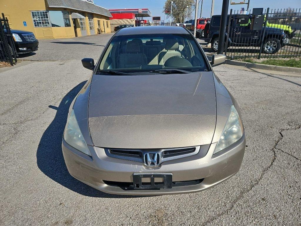 Honda Accord LX sedan AT 2003
