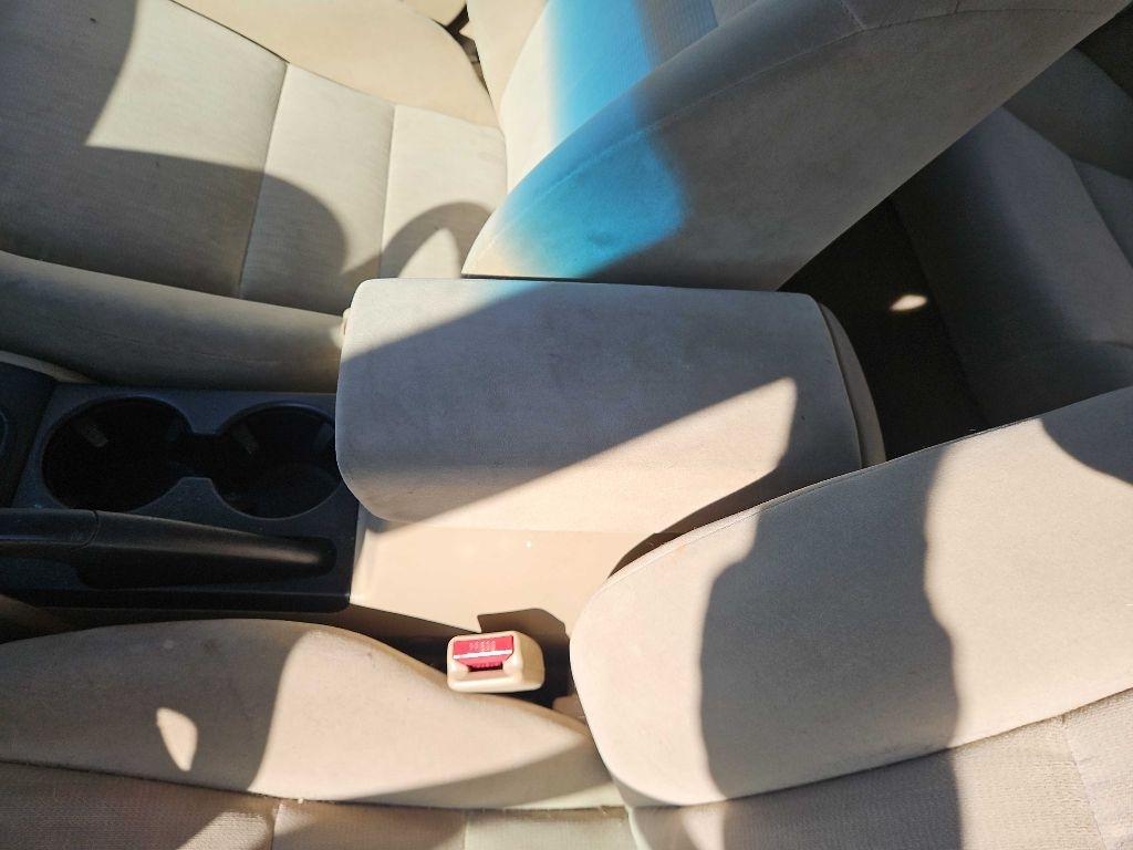 Honda Accord LX sedan AT 2003