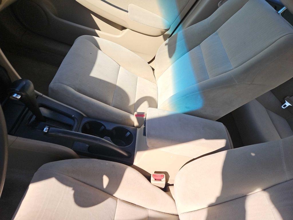 Honda Accord LX sedan AT 2003