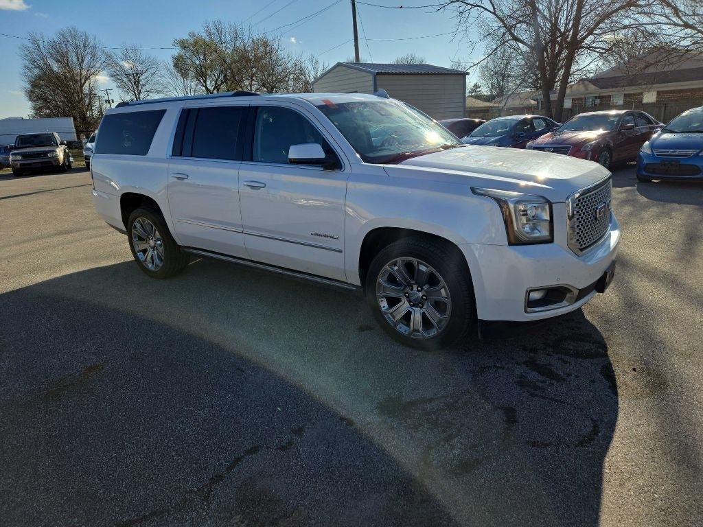 GMC Yukon XL Denali 4WD 2016