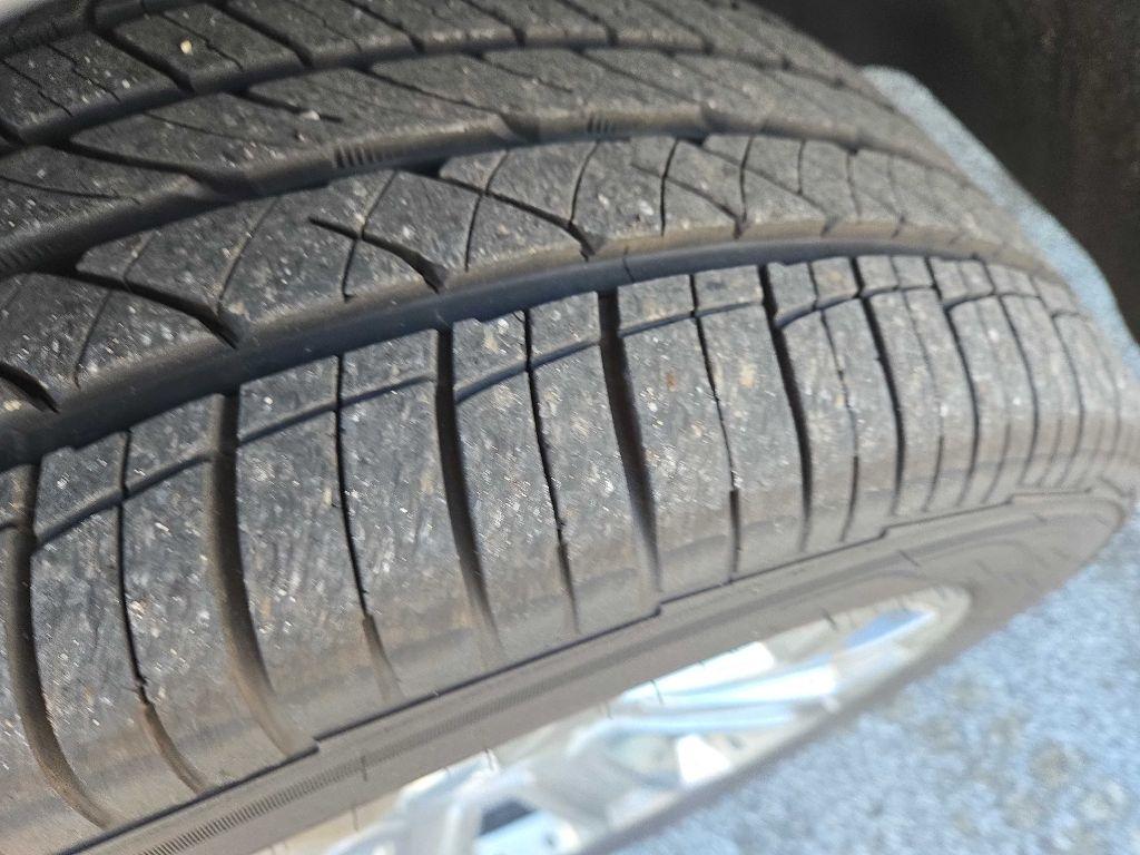 GMC Yukon XL Denali 4WD 2016