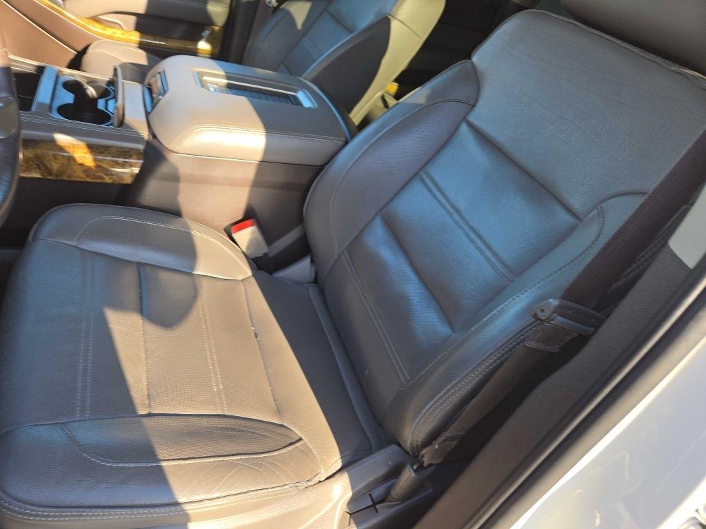 GMC Yukon XL Denali 4WD 2016