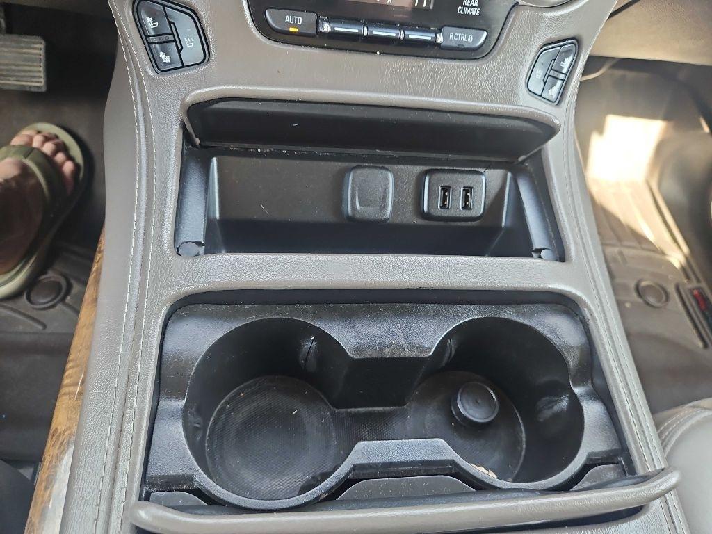 GMC Yukon XL Denali 4WD 2016