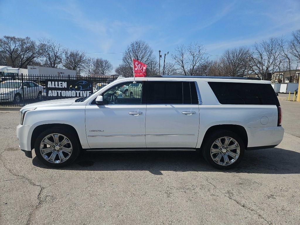 GMC Yukon XL Denali 4WD 2016