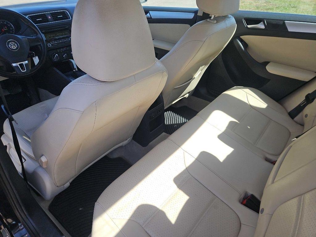 Volkswagen Jetta SE 2014