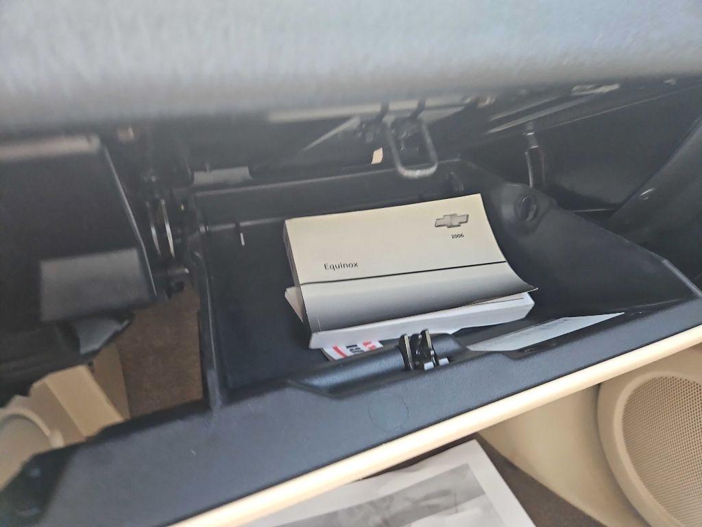 Chevrolet Equinox LS 2WD 2006