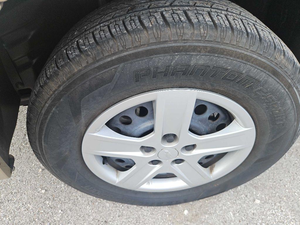 Chevrolet Equinox LS 2WD 2006