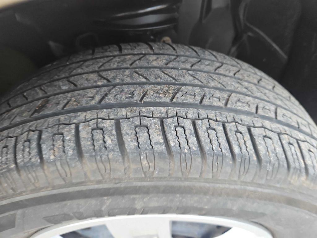 Chevrolet Equinox LS 2WD 2006