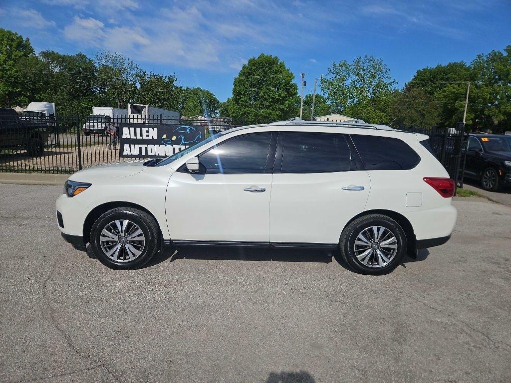 Nissan Pathfinder S 4WD 2017