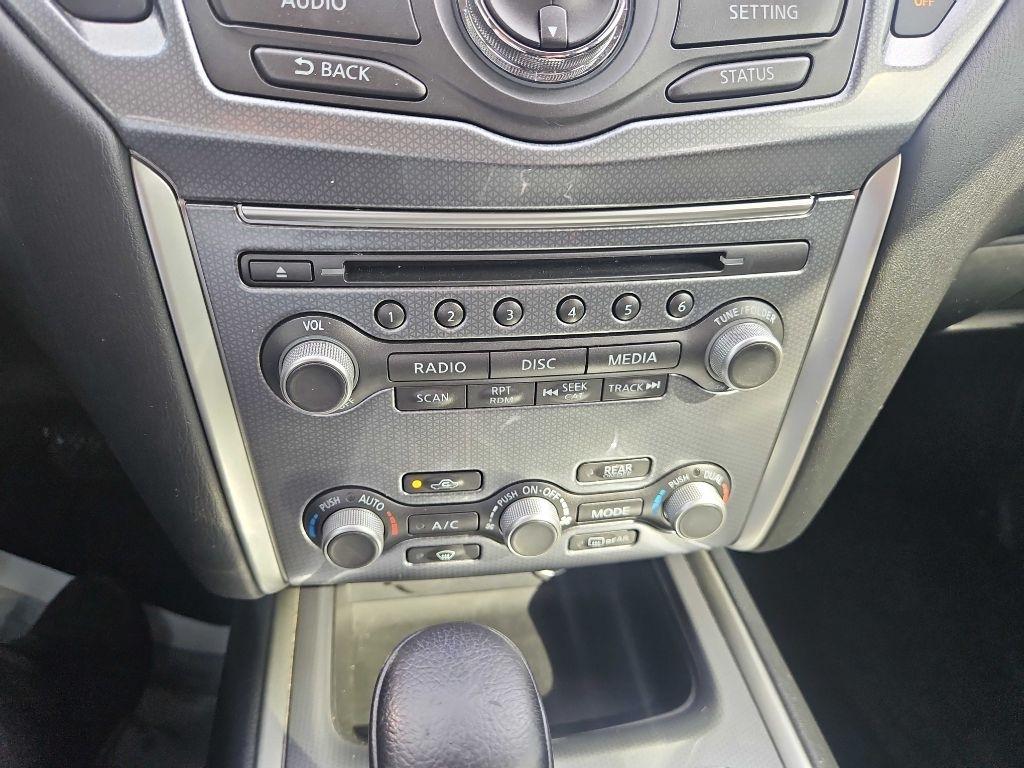Nissan Pathfinder S 4WD 2017
