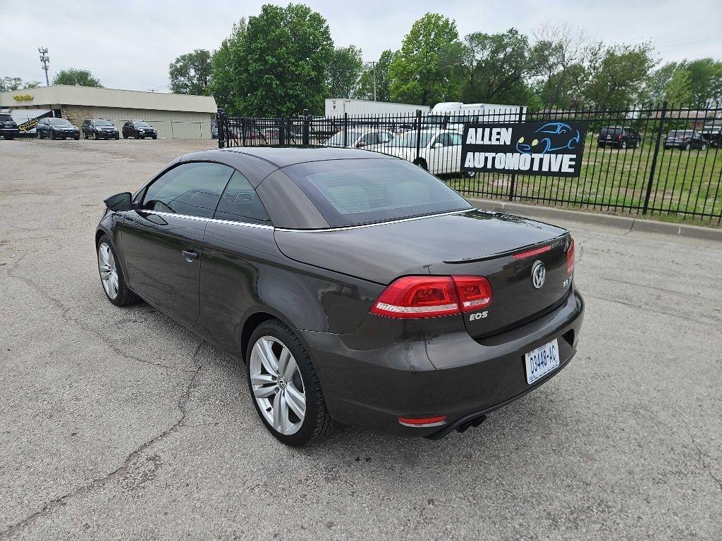 Volkswagen Eos Lux 2012