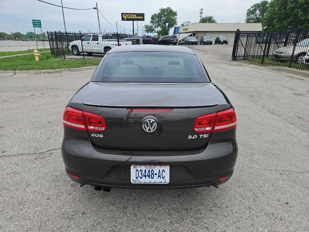 Volkswagen Eos Lux 2012