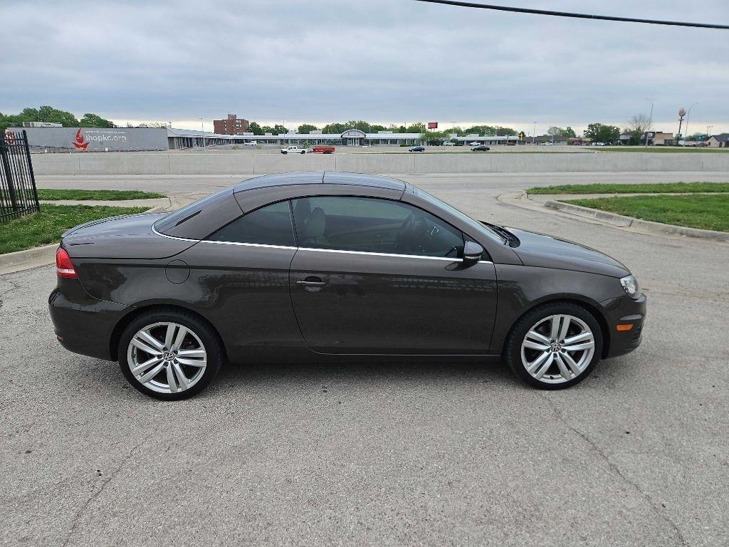 Volkswagen Eos Lux 2012