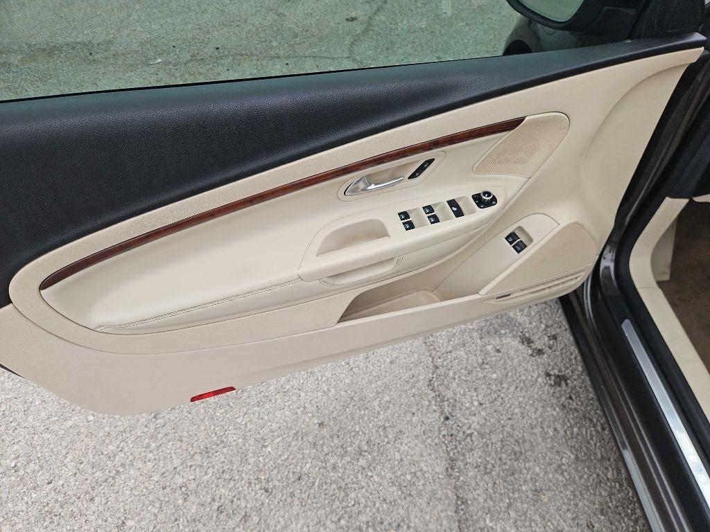 Volkswagen Eos Lux 2012