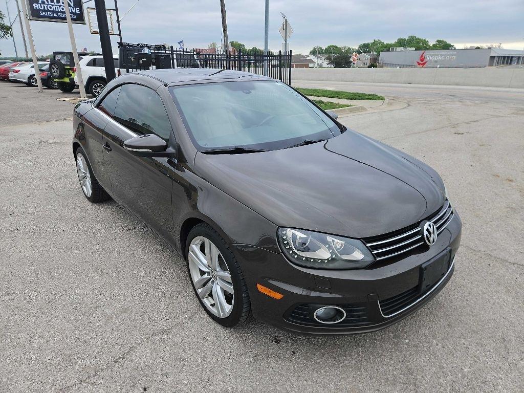 Volkswagen Eos Lux 2012