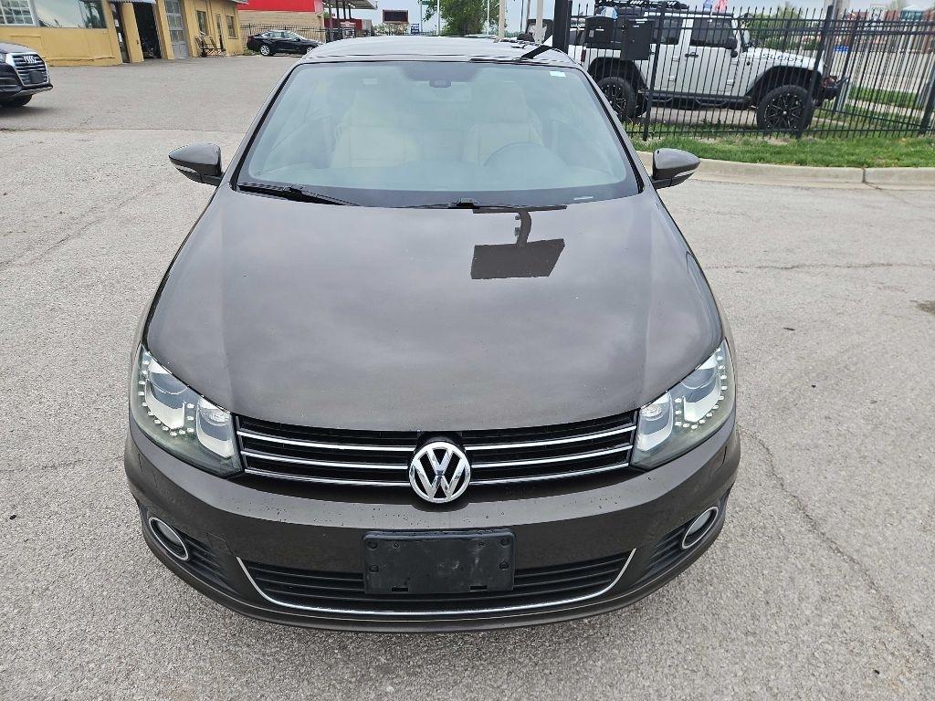 Volkswagen Eos Lux 2012