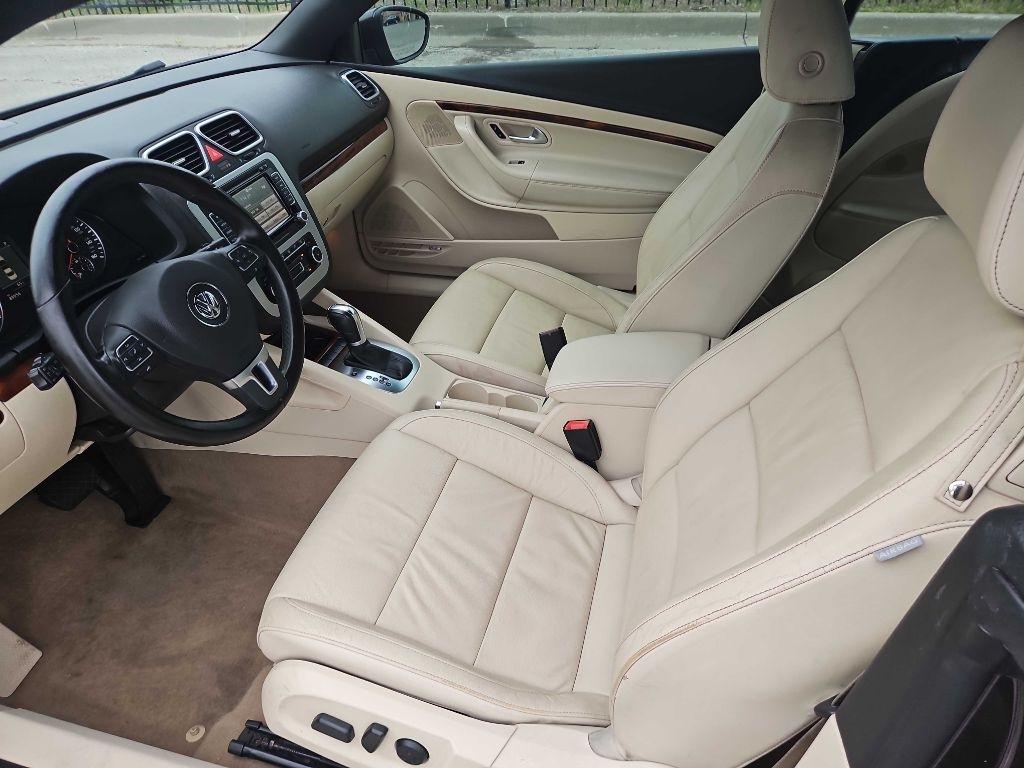 Volkswagen Eos Lux 2012