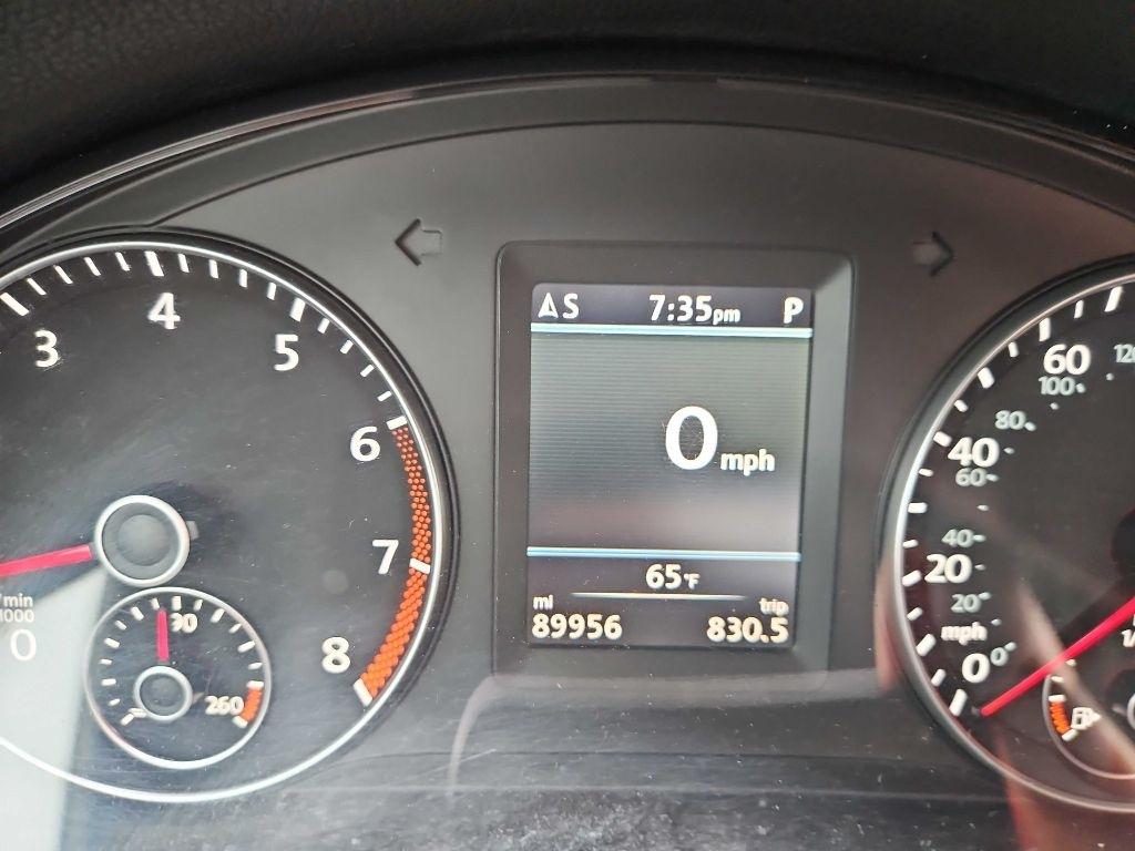 Volkswagen Eos Lux 2012