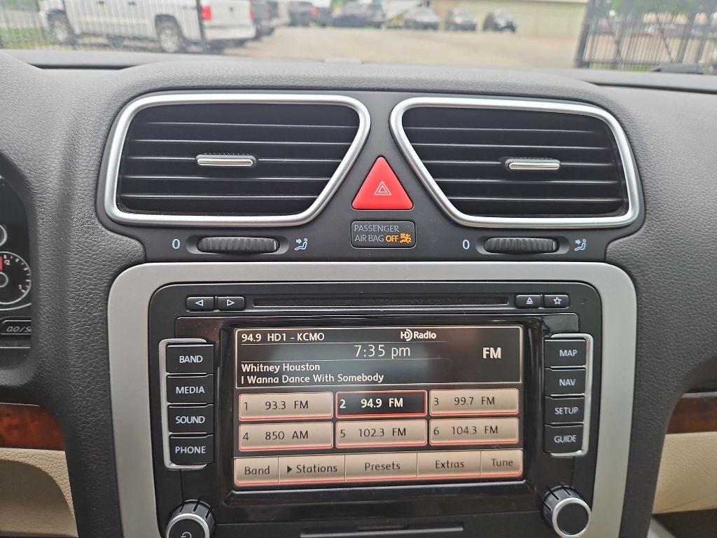 Volkswagen Eos Lux 2012