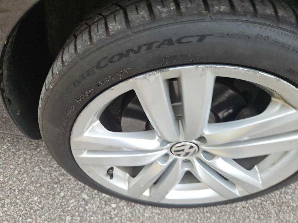 Volkswagen Eos Lux 2012