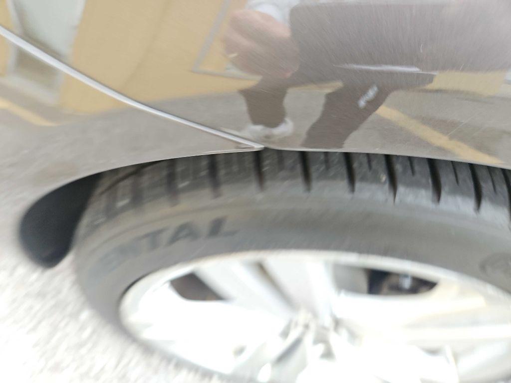 Volkswagen Eos Lux 2012