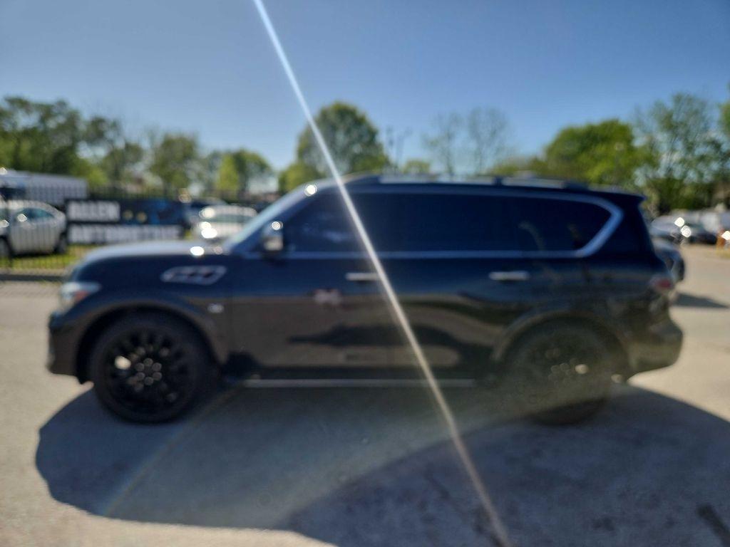 Infiniti QX80 Limited 4WD 2017