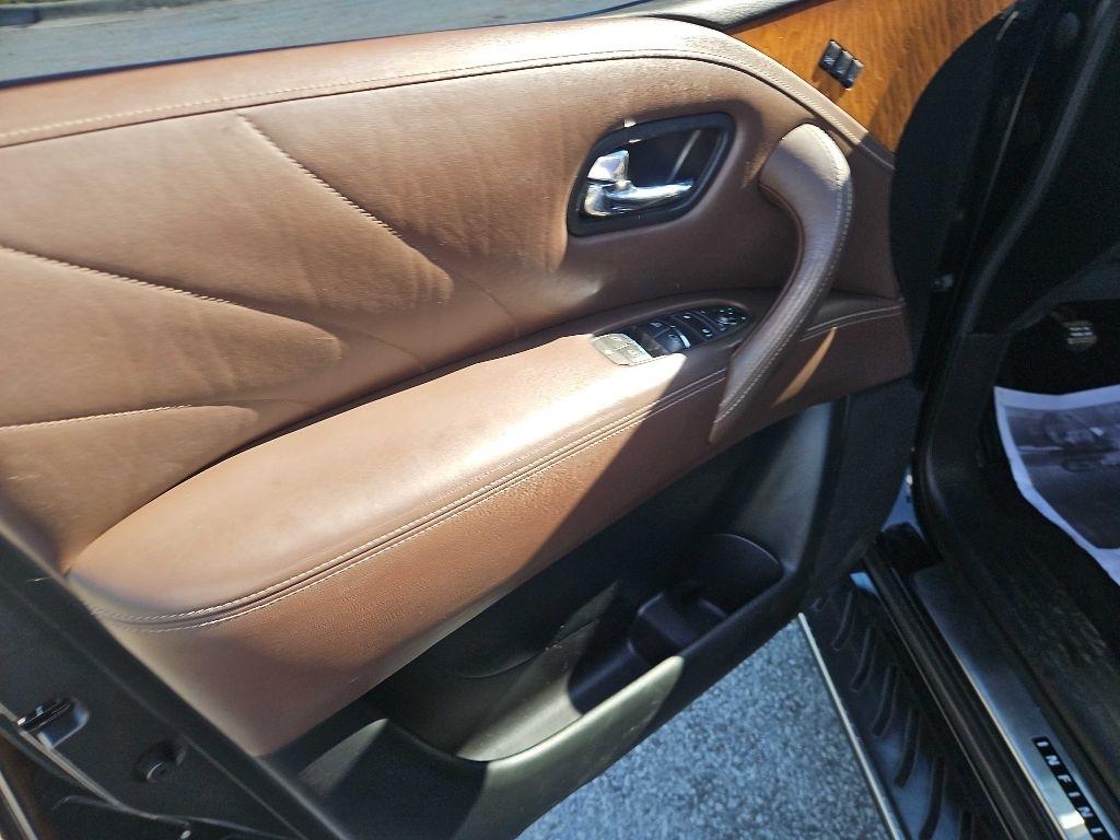 Infiniti QX80 Limited 4WD 2017