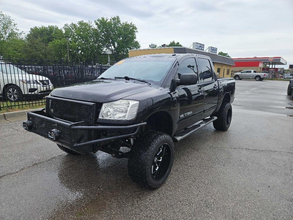 2013 Nissan Titan SV Crew Cab 4WD