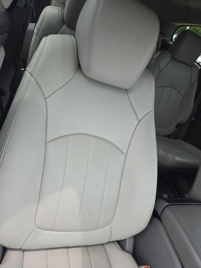 Chevrolet Traverse LTZ AWD 2013