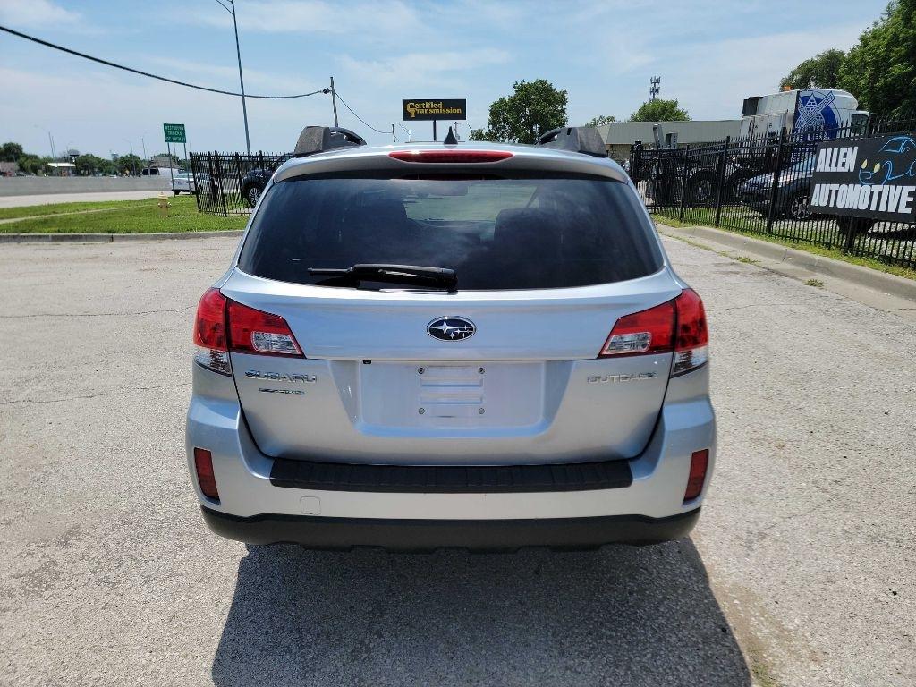Subaru Outback 2.5i Limited 2013