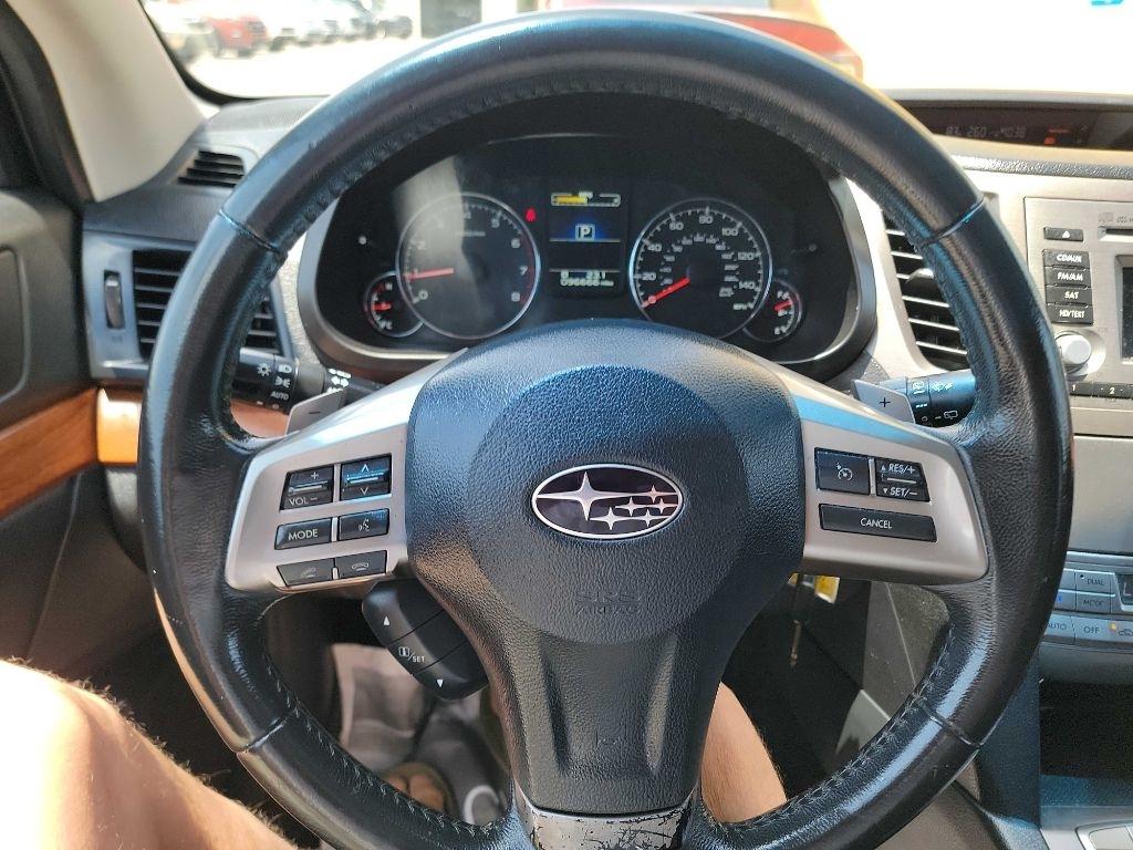 Subaru Outback 2.5i Limited 2013