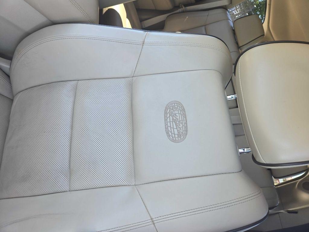 Jeep Grand Cherokee Overland 4WD 2014