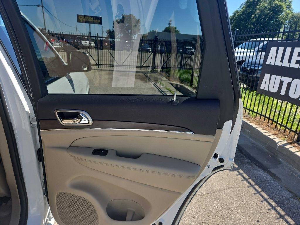 Jeep Grand Cherokee Overland 4WD 2014