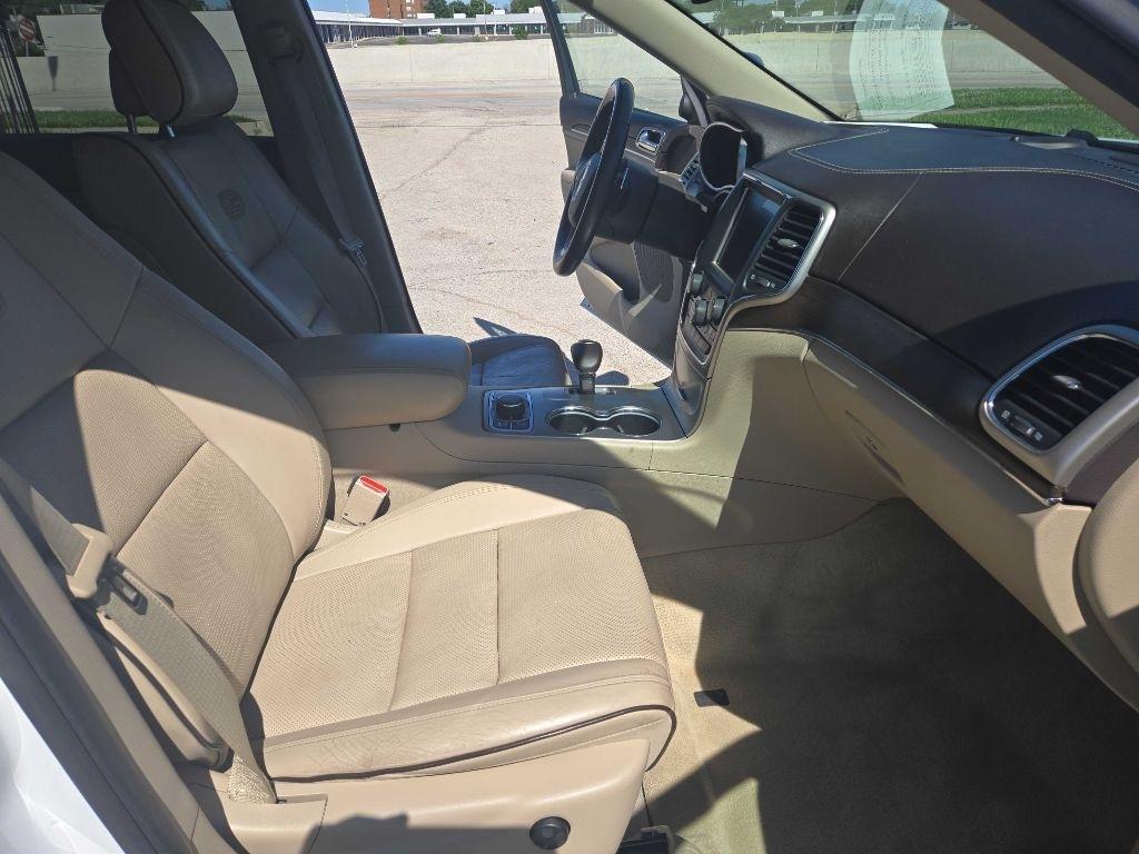 Jeep Grand Cherokee Overland 4WD 2014