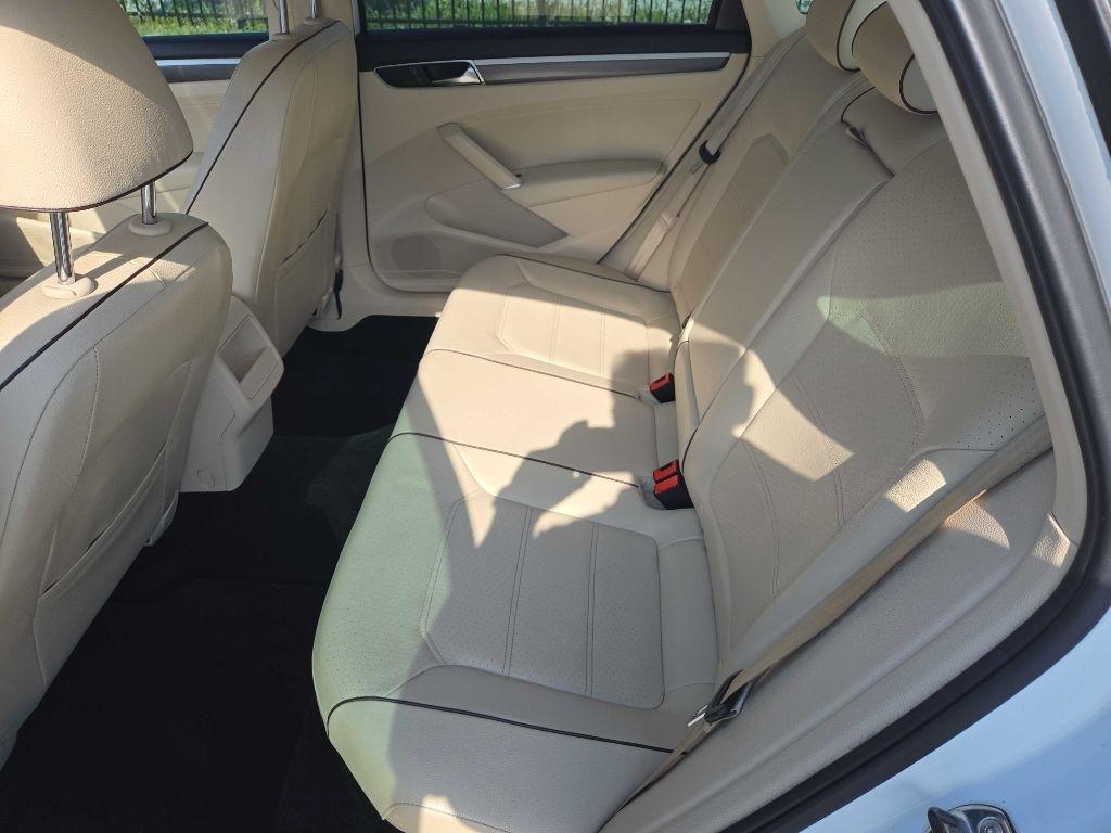 Volkswagen Passat R-Line 2017